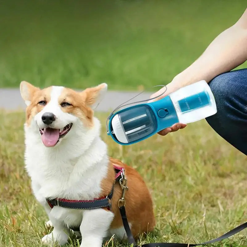 The Ultimate 3-in-1 Dog Water Bottle – Hydrate, Feed, Clean Anywhere!